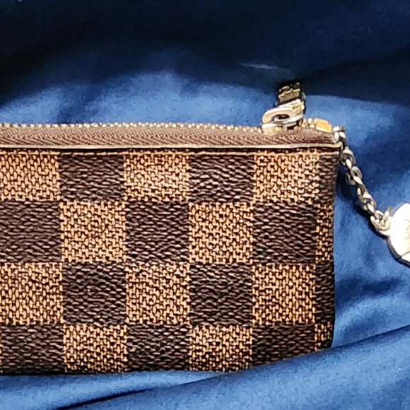 LOUIS VUITTON KEY POUCH CLES-DAMIER EBENE EUC ALL INCLUSIVE - Picture 10 of 10